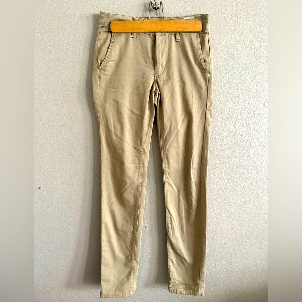 American Eagle khaki pants super stretch size 2
